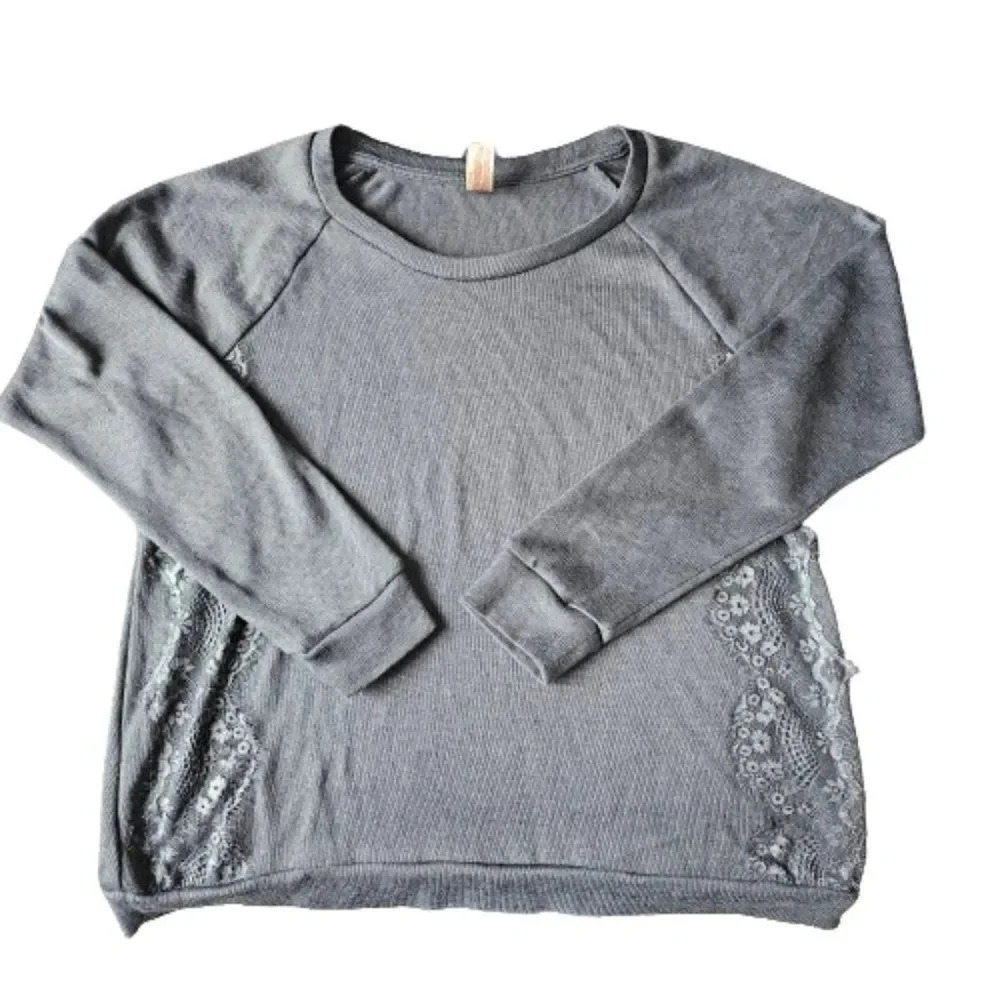 No Boundaries Women's Lace Details Long Sleeves Pullover Sweatshirt Size XXL